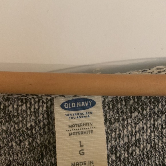 Beautiful Old Navy Maternity Dress - Picture 2 of 3